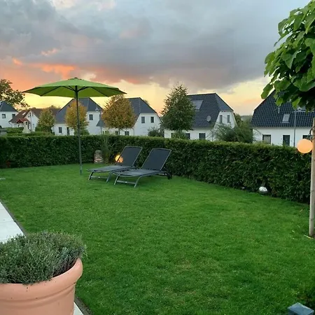 Haus Seeblick Modern Retreat 펜션 *