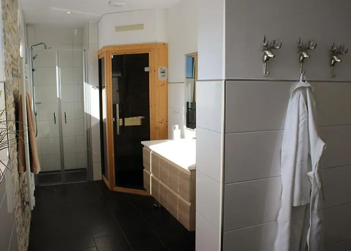 Haus Seeblick Modern Retreat Feriehus *