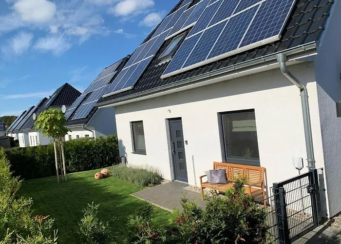 Haus Seeblick Modern Retreat Göhren-Lebbin