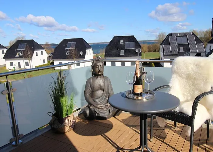 Haus Seeblick Modern Retreat Göhren-Lebbin